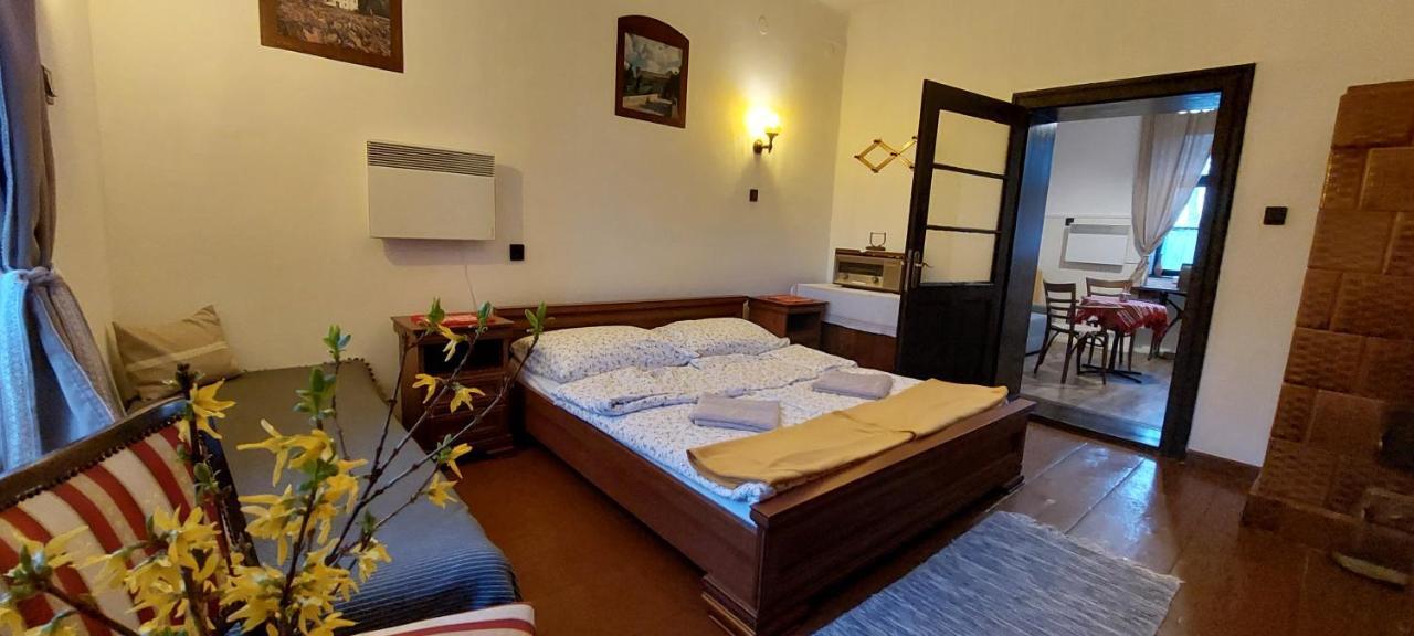 Varbalog Kazmer Szallas - Gasthaus المظهر الخارجي الصورة